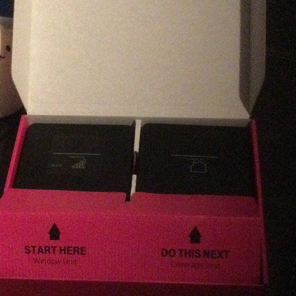 Mini Cell Tower.Wi-Fi Signal BoosterT-Mobile. (USED) - Picture 5 of 6